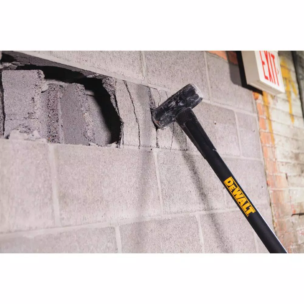 Hammers DEWALT 12 Lb. Sledge Hammer With 33.3 In. Fiberglass Handle 7 Hammers DEWALT 12 Lb. Sledge Hammer With 33.3 In. Fiberglass Handle - Image 5