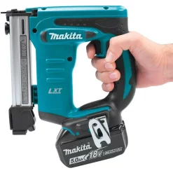 Fastening Tools Makita 18-Volt 5.0Ah Lithium-Ion Brushless 3/8 In. Crown Stapler Kit 17 Fastening Tools Makita 18-Volt 5.0Ah Lithium-Ion Brushless 3/8 In. Crown Stapler Kit -Tools Shop makita staple guns xts01t 4f 1000