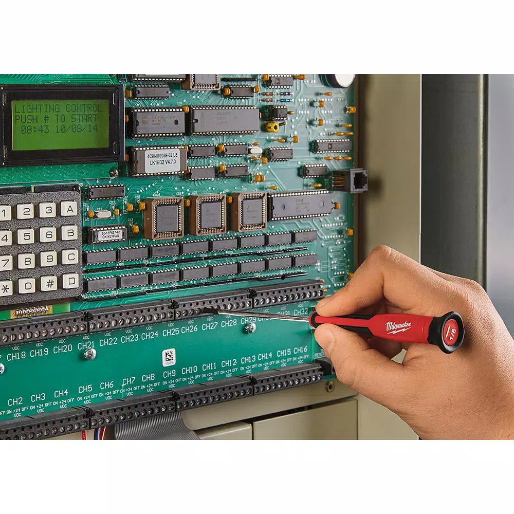 Screwdrivers & Nut Drivers Milwaukee 10-Piece Precision Screwdriver Set 11 Screwdrivers & Nut Drivers Milwaukee 10-Piece Precision Screwdriver Set - Image 9