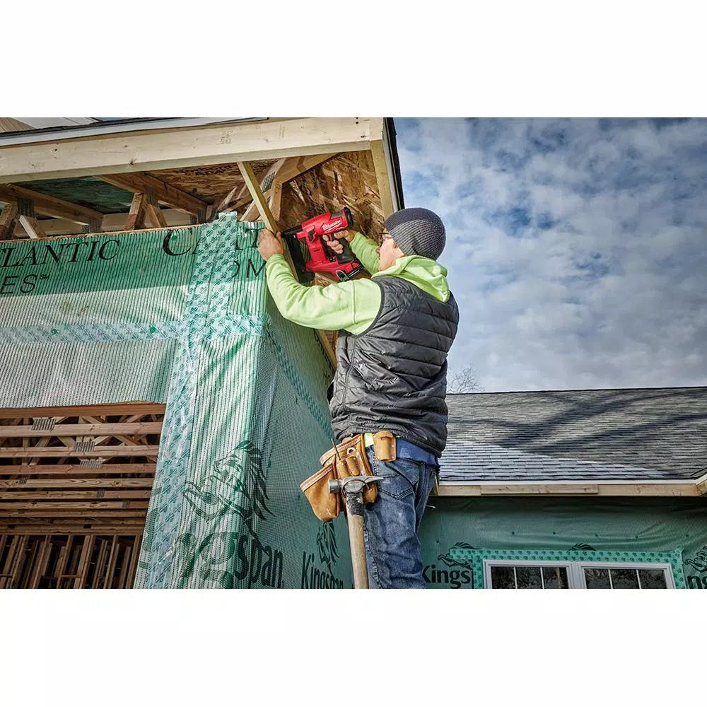 Fastening Tools Milwaukee M18 FUEL 1/4 In. 18-Volt 18-Gauge Lithium-Ion Brushless Narrow Crown Stapler And Clear Performance Safety Glasses 11 Fastening Tools Milwaukee M18 FUEL 1/4 In. 18-Volt 18-Gauge Lithium-Ion Brushless Narrow Crown Stapler And Clear Performance Safety Glasses - Image 9