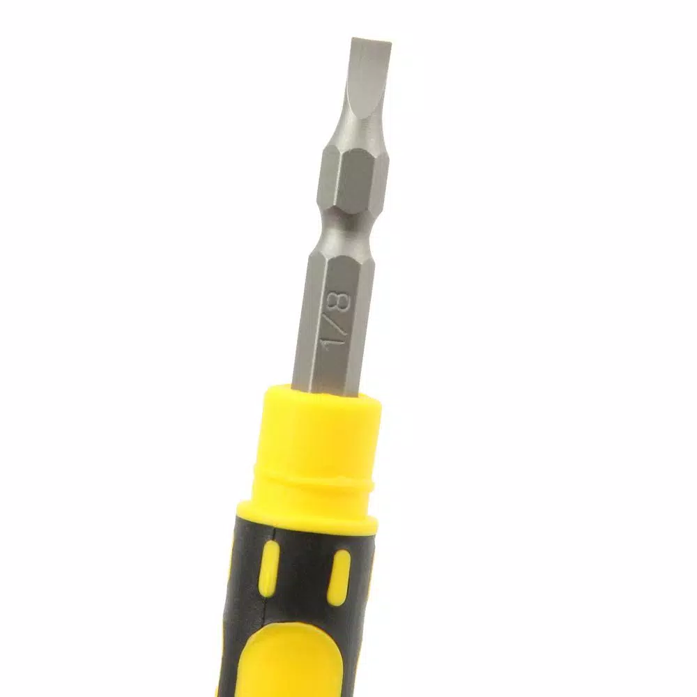 Screwdrivers & Nut Drivers Stanley 4-in-1 Pocket Screwdriver 5 Screwdrivers & Nut Drivers Stanley 4-in-1 Pocket Screwdriver - Image 3